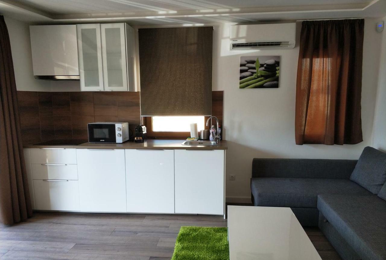 Terrasun Apartments Balatonszarszo Buitenkant foto